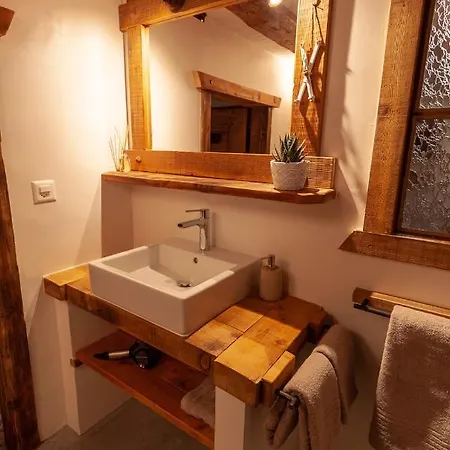 아파트 Chez « Adele »