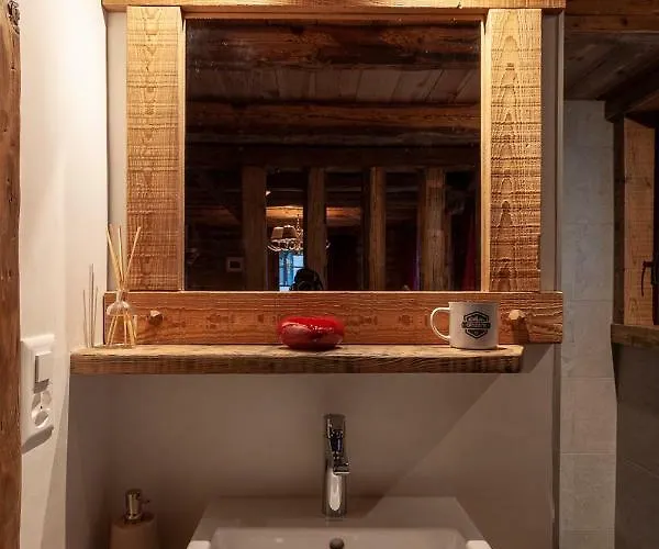 Chez « Adele » Apartamento Ayent