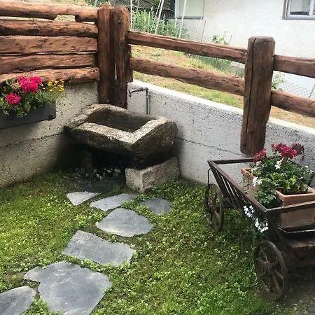 Chez « Adele » *